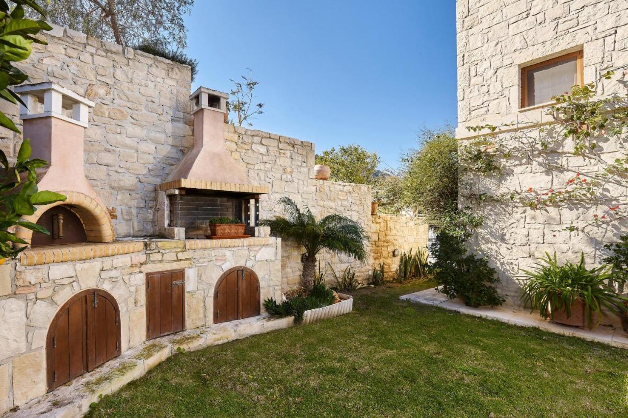 Villa Paradissi In Crete Agia Pelagia Exteriör bild